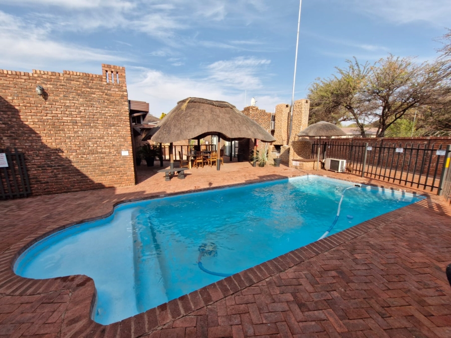 10 Bedroom Property for Sale in Kathu Northern Cape